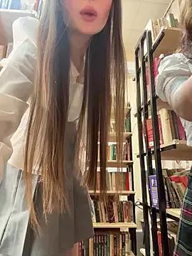 mmelicious from StripChat is Freechat