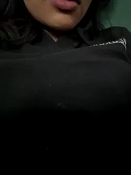 modelnishu from StripChat is Freechat