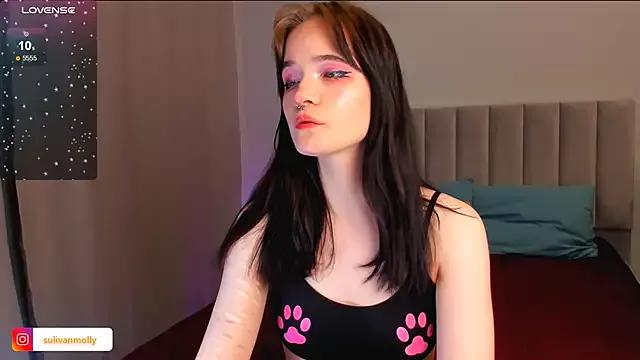 MollySulivan from StripChat is Freechat