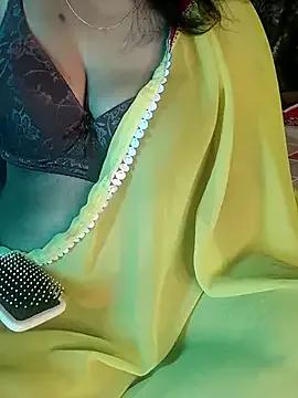 monaa-darling from StripChat is Freechat