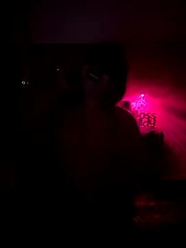 Money-Bitchs from StripChat is Freechat