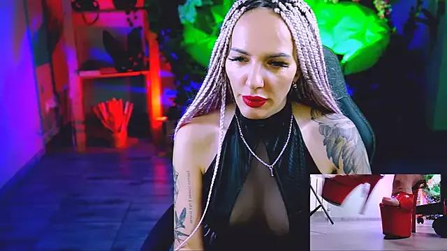 Mad beauty - checkout our excited streamers as they tease to their beloved melodies and slowly squirt for enjoyment to appease your wildest wishes.