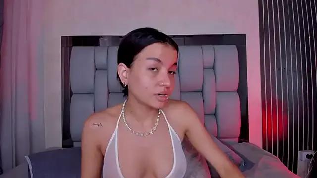 MoniicaRocha_ from StripChat is Freechat