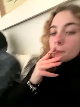 moongiu from StripChat is Freechat