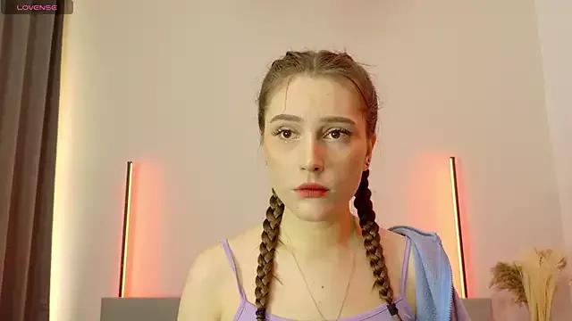 Mad beauty - checkout our excited streamers as they tease to their beloved melodies and slowly squirt for enjoyment to appease your wildest wishes.