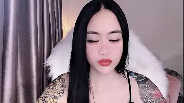 Moonstone77 from StripChat is Freechat