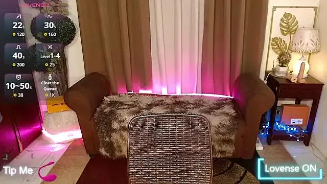 Mad beauty - checkout our excited streamers as they tease to their beloved melodies and slowly squirt for enjoyment to appease your wildest wishes.