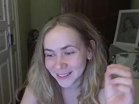 Photos of Ms_Mindplay from StripChat is Freechat