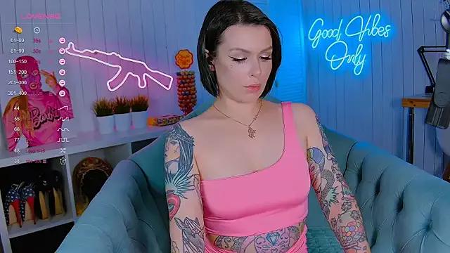 Mad beauty - checkout our excited streamers as they tease to their beloved melodies and slowly squirt for enjoyment to appease your wildest wishes.