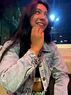 Nahomy_cute1 from StripChat is Freechat