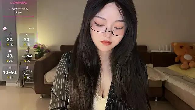 Mad beauty - checkout our excited streamers as they tease to their beloved melodies and slowly squirt for enjoyment to appease your wildest wishes.