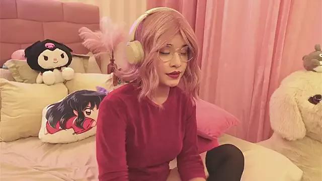 Mad beauty - checkout our excited streamers as they tease to their beloved melodies and slowly squirt for enjoyment to appease your wildest wishes.