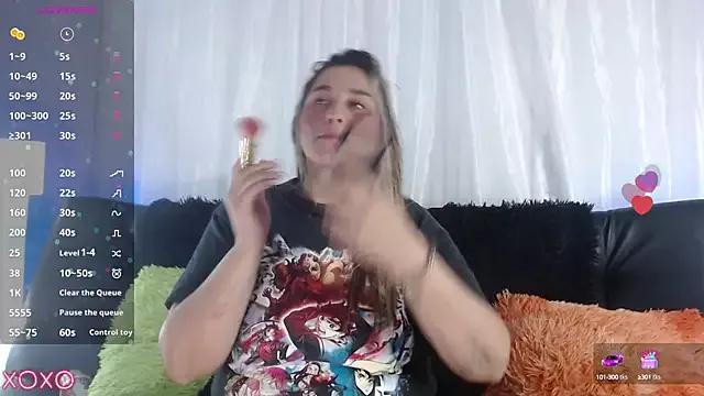 nataliecolliz from StripChat is Freechat