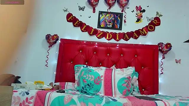 Mad beauty - checkout our excited streamers as they tease to their beloved melodies and slowly squirt for enjoyment to appease your wildest wishes.