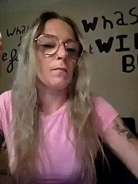 NaughtyBabyx92 from StripChat is Freechat