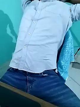 NaughtybyBorn from StripChat is Freechat