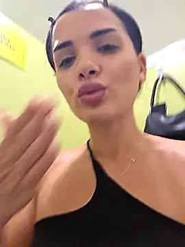 Photos of NaughtyChloe from StripChat is Freechat