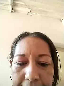 naughtyhottie from StripChat is Freechat