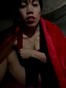 nhinhi-sexy from StripChat is Freechat