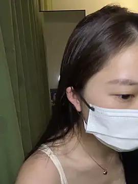 Nicole-bb from StripChat is Freechat