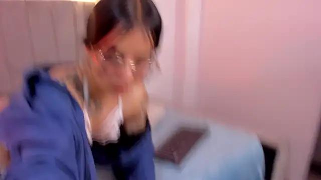 Mad beauty - checkout our excited streamers as they tease to their beloved melodies and slowly squirt for enjoyment to appease your wildest wishes.