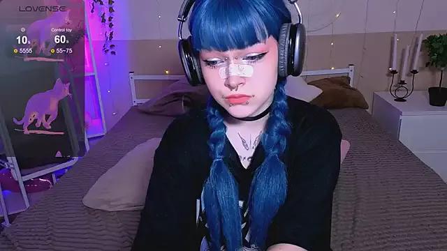 Mad beauty - checkout our excited streamers as they tease to their beloved melodies and slowly squirt for enjoyment to appease your wildest wishes.