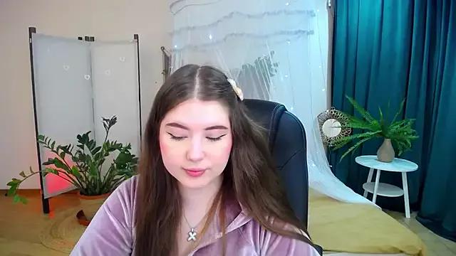 NicoleFoxery from StripChat is Freechat