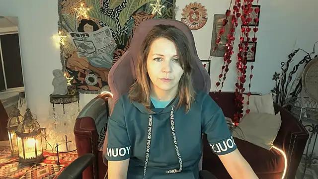 Mad beauty - checkout our excited streamers as they tease to their beloved melodies and slowly squirt for enjoyment to appease your wildest wishes.