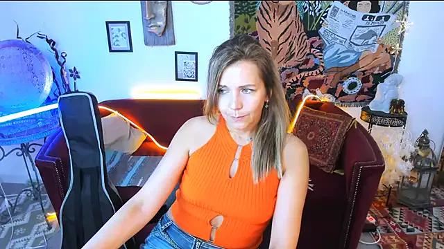 Mad beauty - checkout our excited streamers as they tease to their beloved melodies and slowly squirt for enjoyment to appease your wildest wishes.