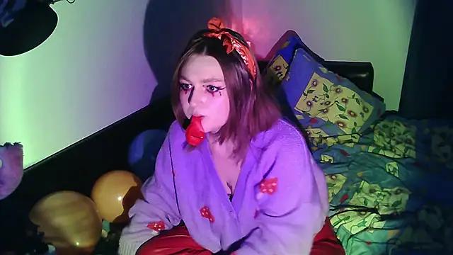 Mad beauty - checkout our excited streamers as they tease to their beloved melodies and slowly squirt for enjoyment to appease your wildest wishes.