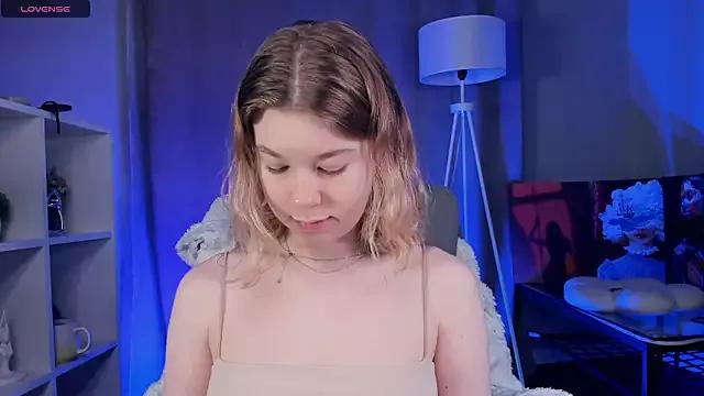 NicoletteTegeler from StripChat is Freechat