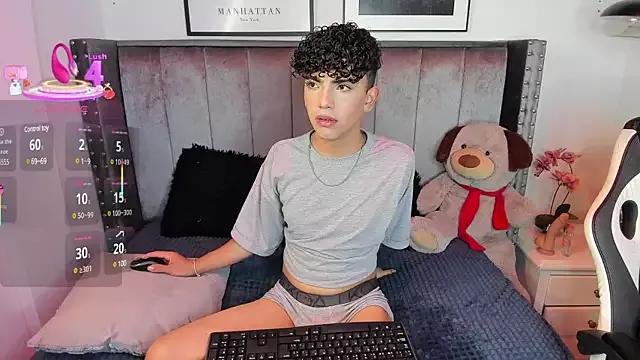 Mad beauty - checkout our excited streamers as they tease to their beloved melodies and slowly squirt for enjoyment to appease your wildest wishes.