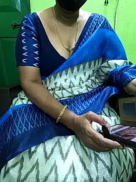 niiveditha from StripChat is Freechat