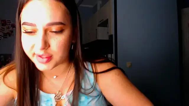NikiWhite from StripChat is Freechat