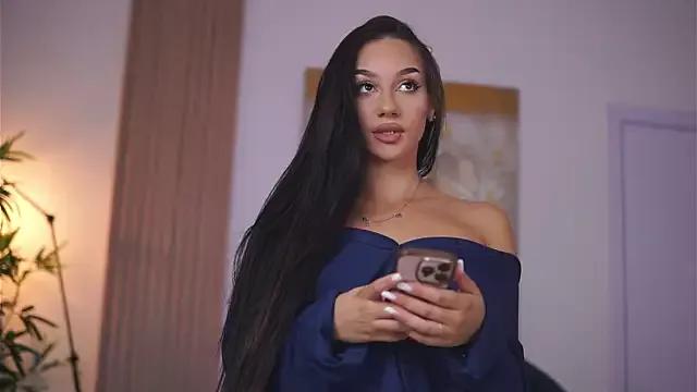 NinaSolenne from StripChat is Freechat