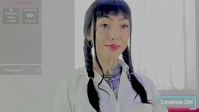Mad beauty - checkout our excited streamers as they tease to their beloved melodies and slowly squirt for enjoyment to appease your wildest wishes.