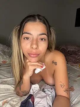 Mad beauty - checkout our excited streamers as they tease to their beloved melodies and slowly squirt for enjoyment to appease your wildest wishes.