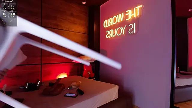 Mad beauty - checkout our excited streamers as they tease to their beloved melodies and slowly squirt for enjoyment to appease your wildest wishes.