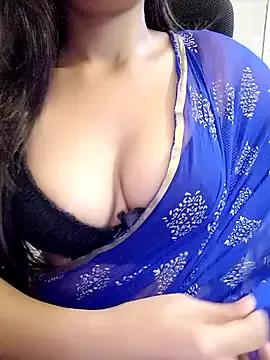 Noor_queen from StripChat is Freechat