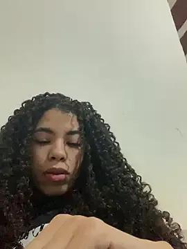 obhoney from StripChat is Freechat