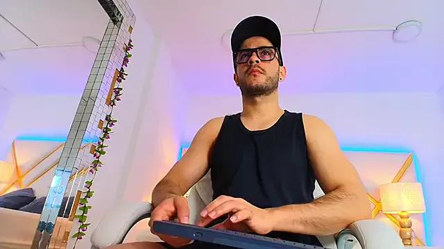 Mad beauty - checkout our excited streamers as they tease to their beloved melodies and slowly squirt for enjoyment to appease your wildest wishes.