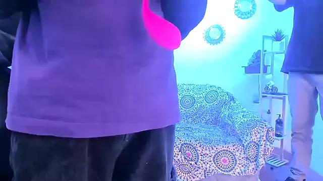 Mad beauty - checkout our excited streamers as they tease to their beloved melodies and slowly squirt for enjoyment to appease your wildest wishes.