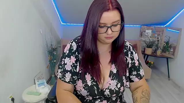 OliviaMyllers from StripChat is Freechat