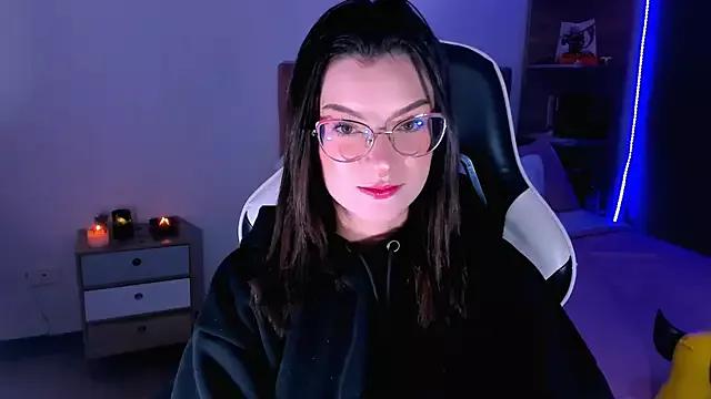 OphelianaRose33 from StripChat is Freechat