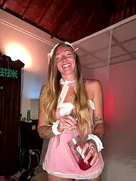 OpheliaRox from StripChat is Freechat