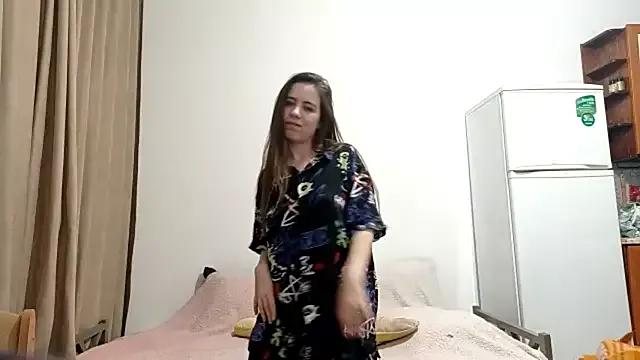 OrdinaIPit from StripChat is Freechat