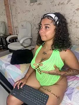 Mad beauty - checkout our excited streamers as they tease to their beloved melodies and slowly squirt for enjoyment to appease your wildest wishes.
