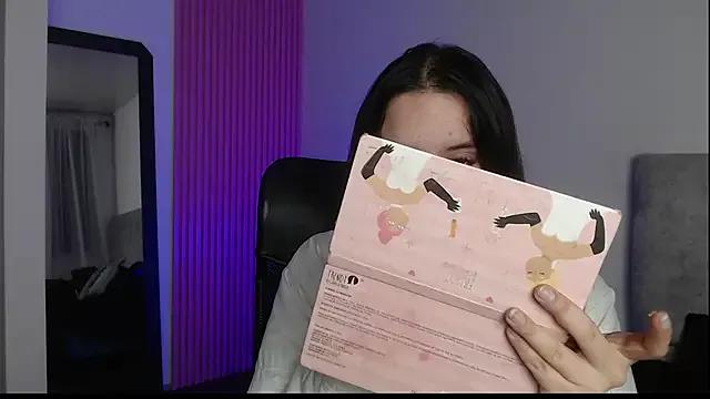 Mad beauty - checkout our excited streamers as they tease to their beloved melodies and slowly squirt for enjoyment to appease your wildest wishes.