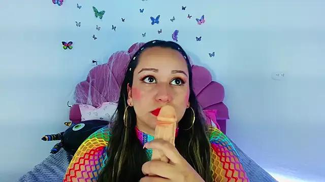 paula_brausin from StripChat is Freechat