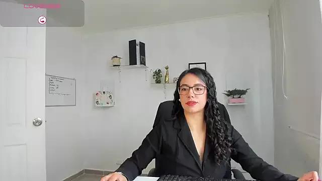 paulina_dossantos from StripChat is Freechat